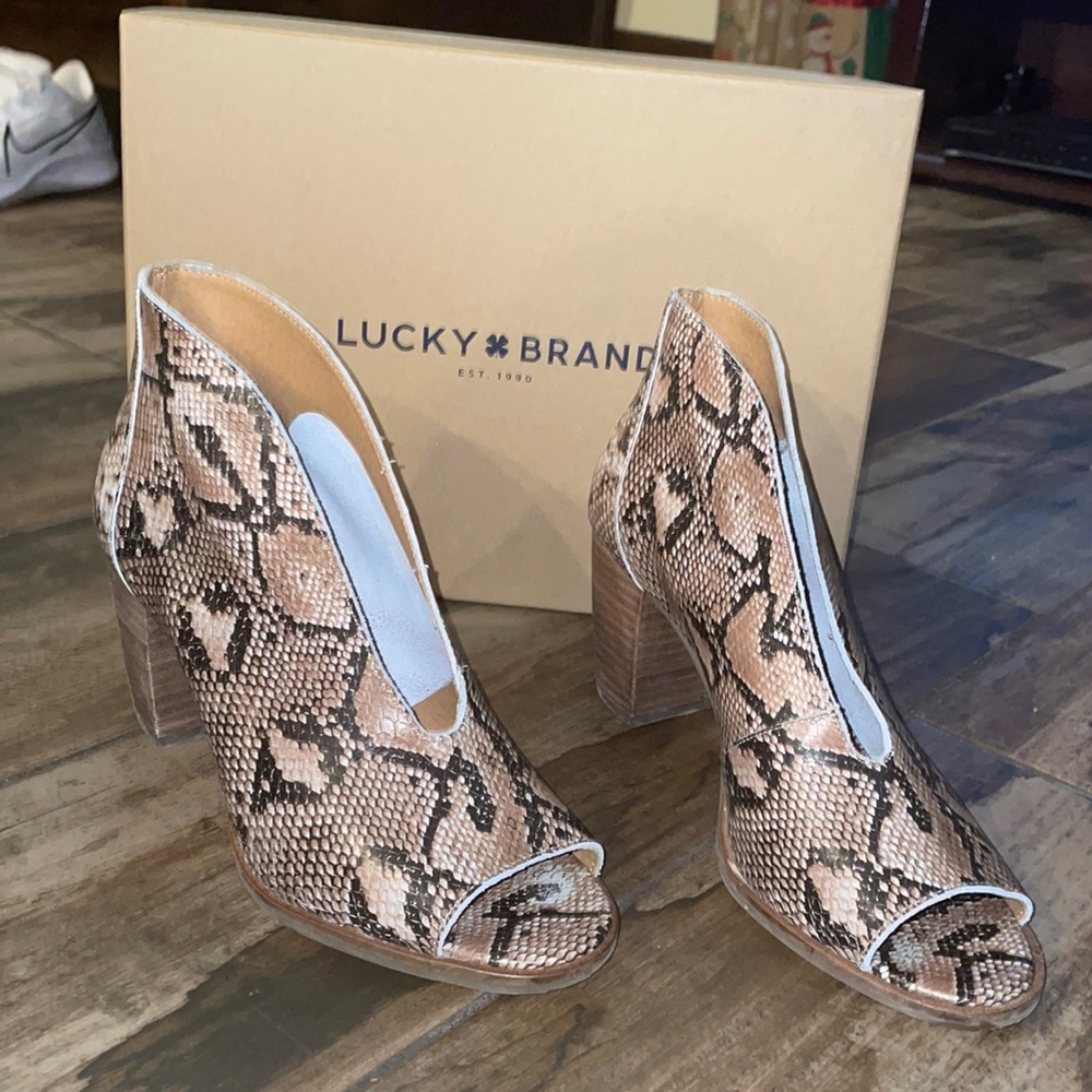 Lucky Brand open toe snake print booties